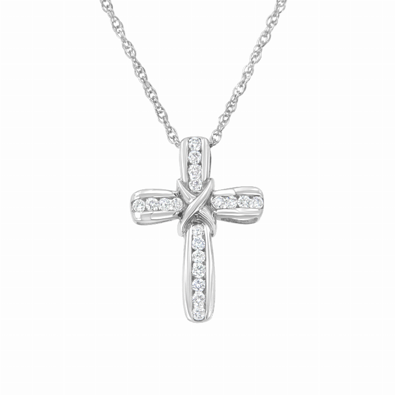 .925 Sterling Silver 1/4carat TW Diamond Cross Pendant Necklace